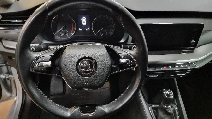 Skoda Octavia photo-13